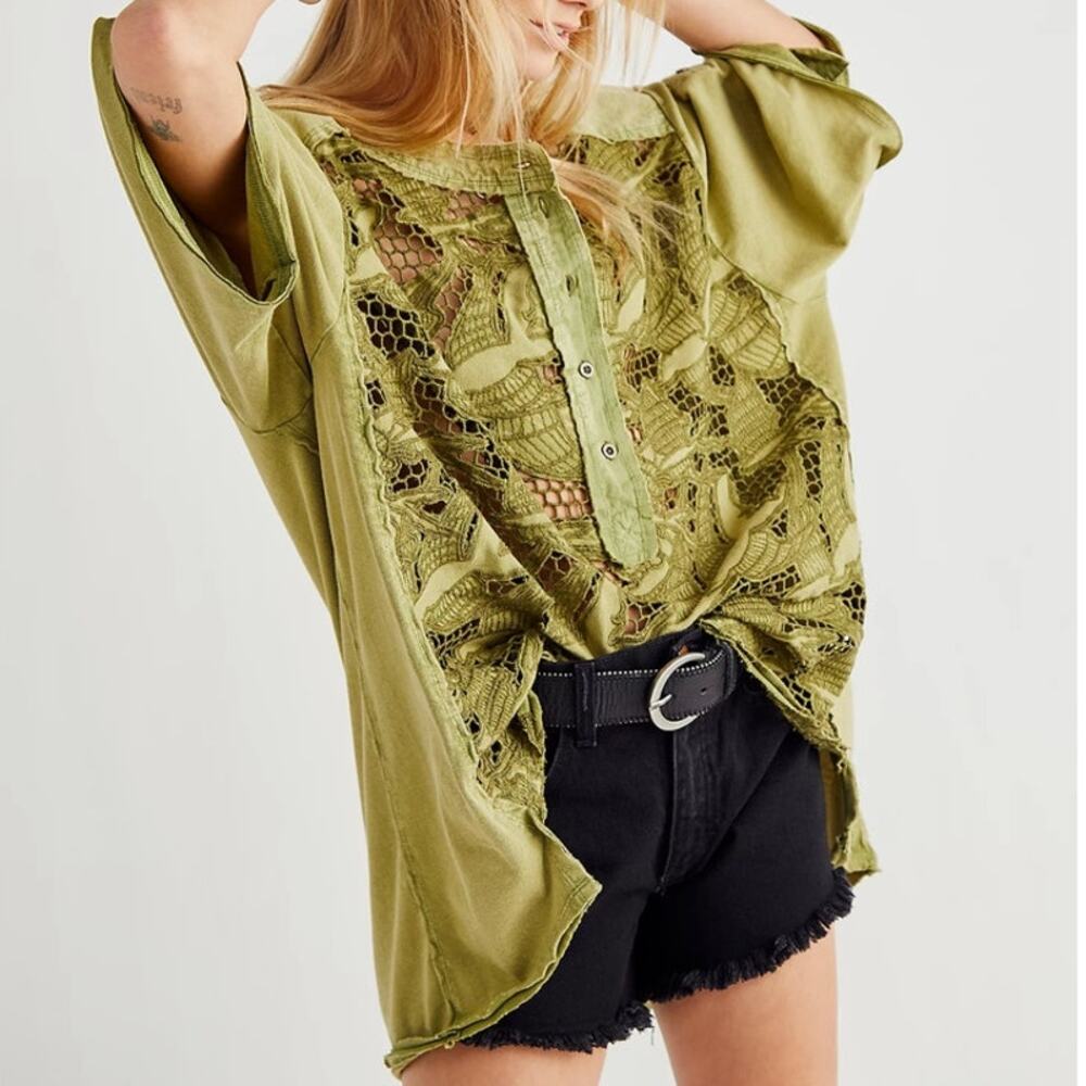 Pre-Loved We The Free Olive Green Lace Panel Boxy Blouse. M